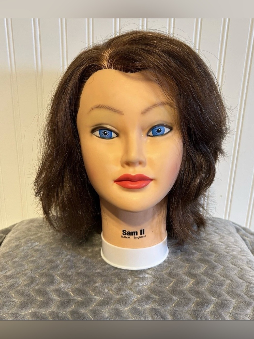 Burmax Brunette %100 Human Hair Mannequin Head SAM 2 Cosmetology hairdressing
